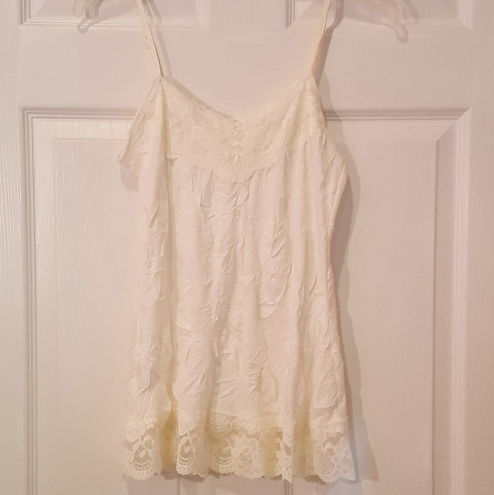 Maurices Crinkle Lace Cami- M (Junior)